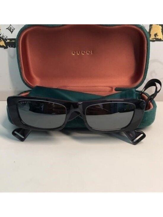 New ✨ Authentic Gucci GG0516S 013 Sunglasses – Grey Frame with Silver Mirror Len main image 10